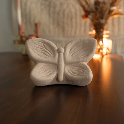 Urn vlinder zandbruin groot -  Butterfly Soul collection